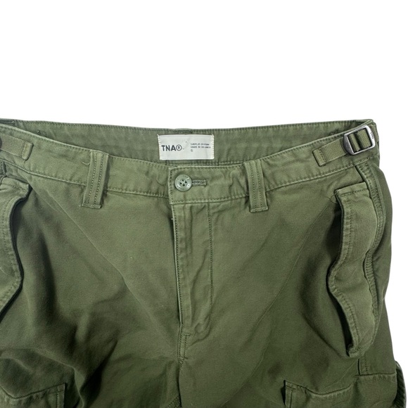 Aritzia TNA Green Cargo Pants with Utility Design Size 6 - Picture 2 of 8